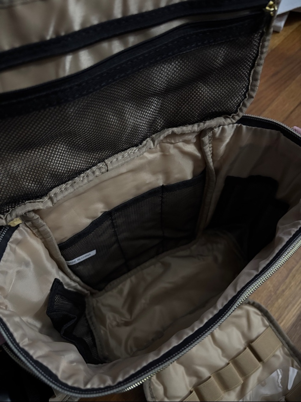 Makeup bag - Picture 4 of 4